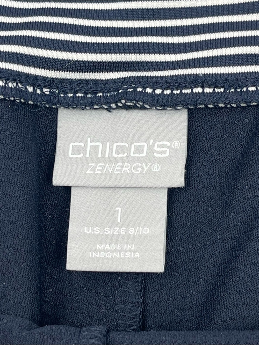 CHICO'S Zenergy Navy Blue White Striped Skort Golf Athletic Pockets Size 8/10 - Picture 7 of 11